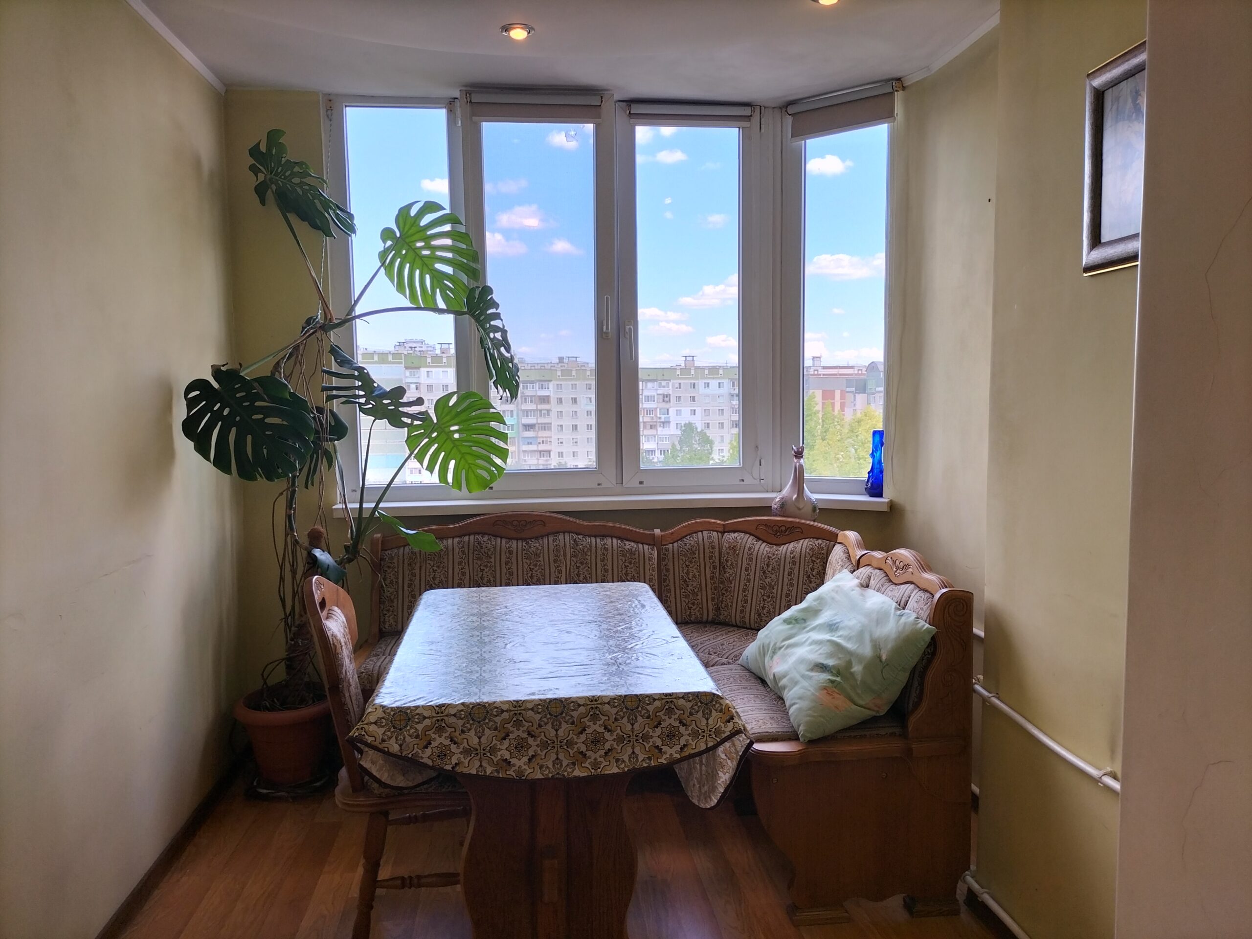 Сдается в аренду 3-х комнатная квартира