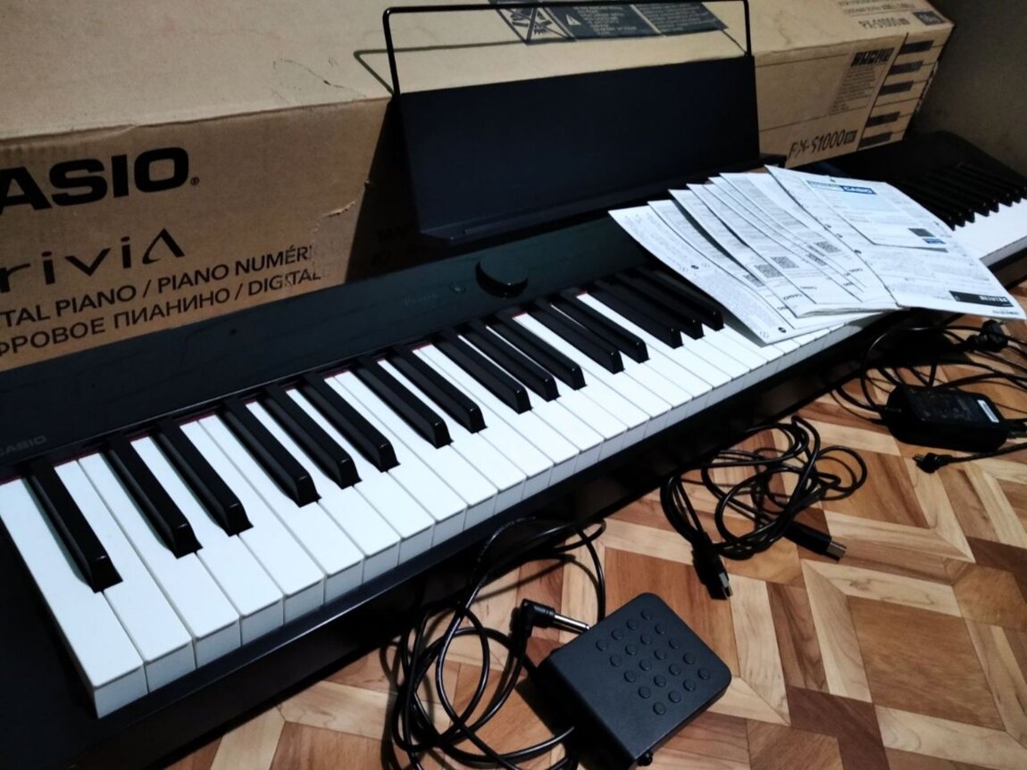 Casio PX-S1000 + SP-3 + USB + коробка | 8500 MDL |