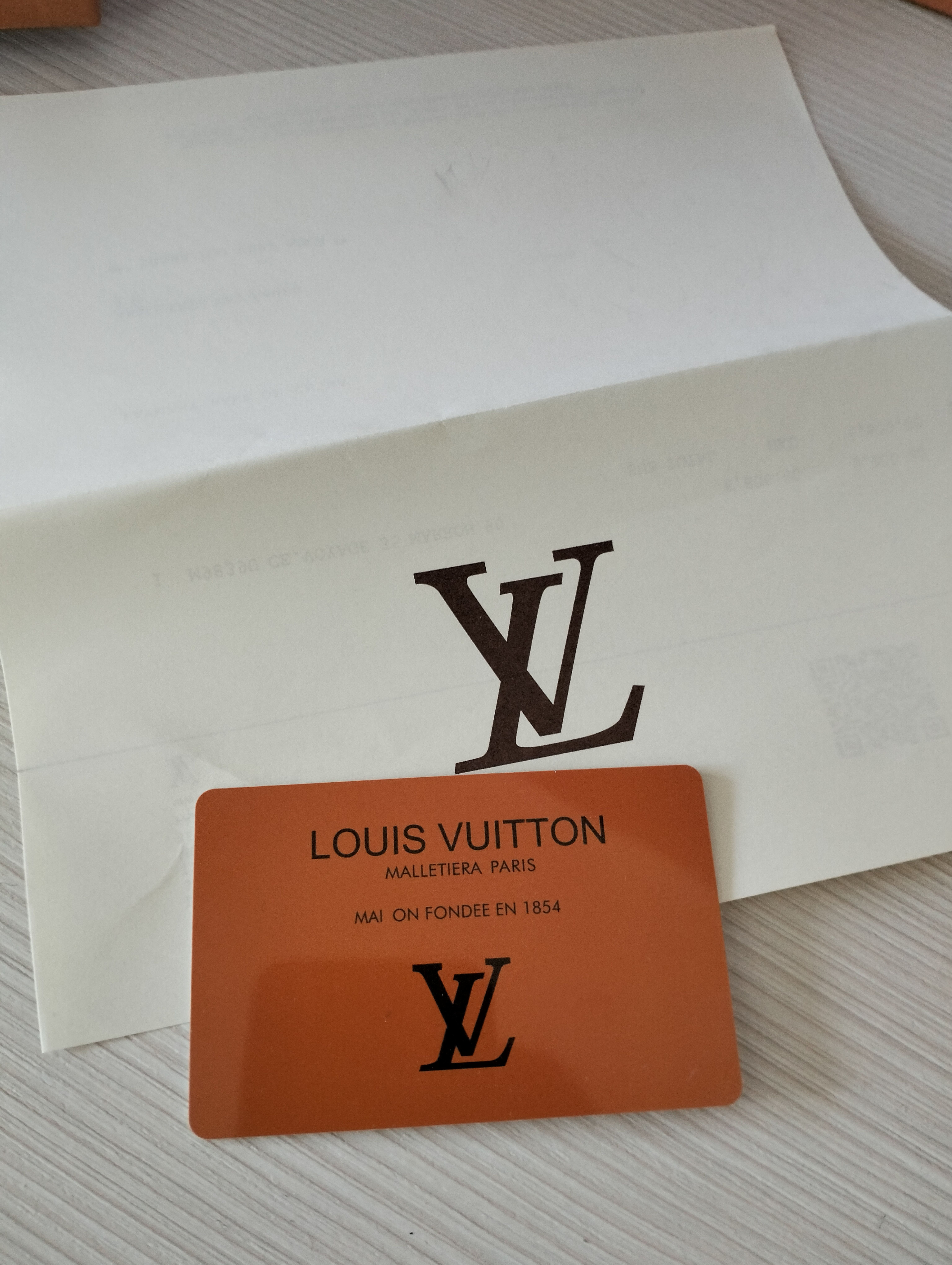 Новый набор Louis Vuitton кошелёк и ремень.