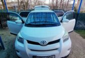 Toyota urban cursier anul 2010