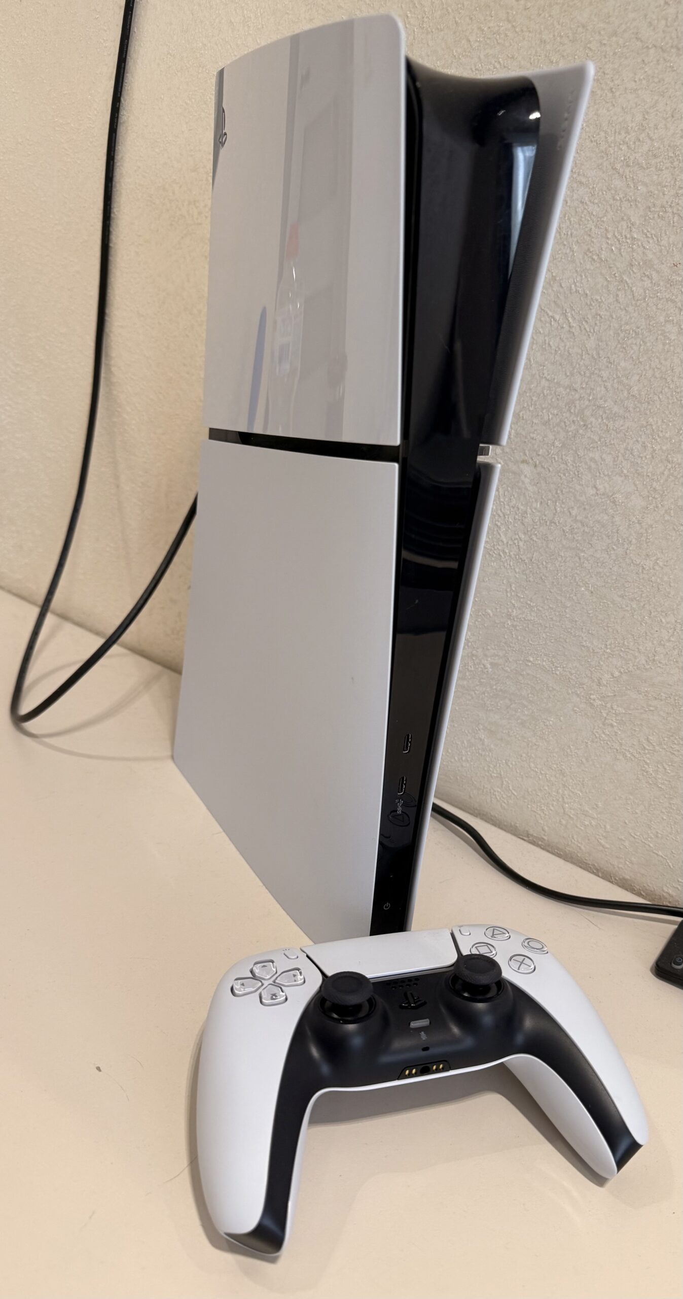 PlayStation 5 Slim + JoyStick(Gamepad) 1TB