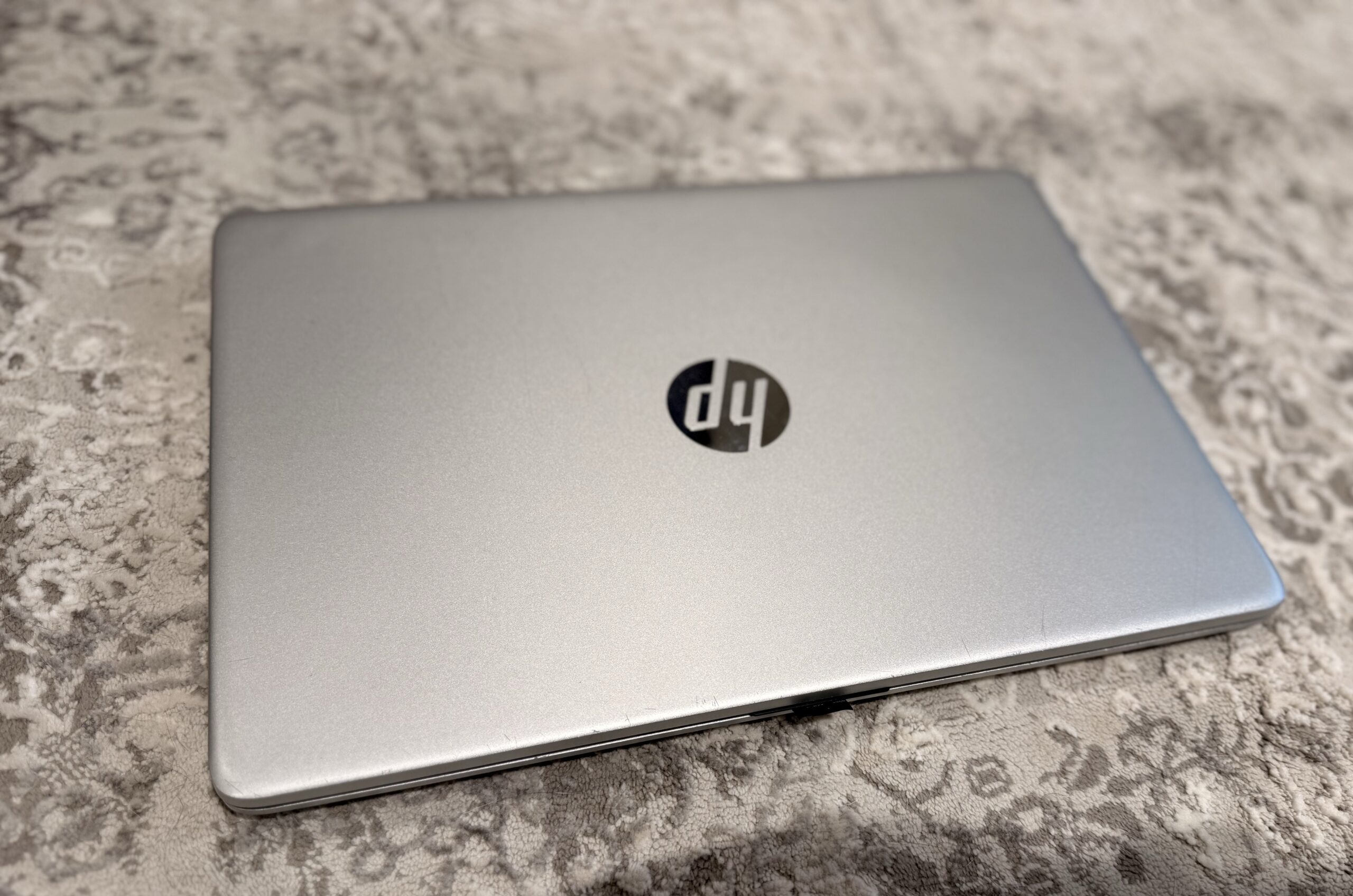 HP | 8 RAM | i3 | SSD 256 NVMe