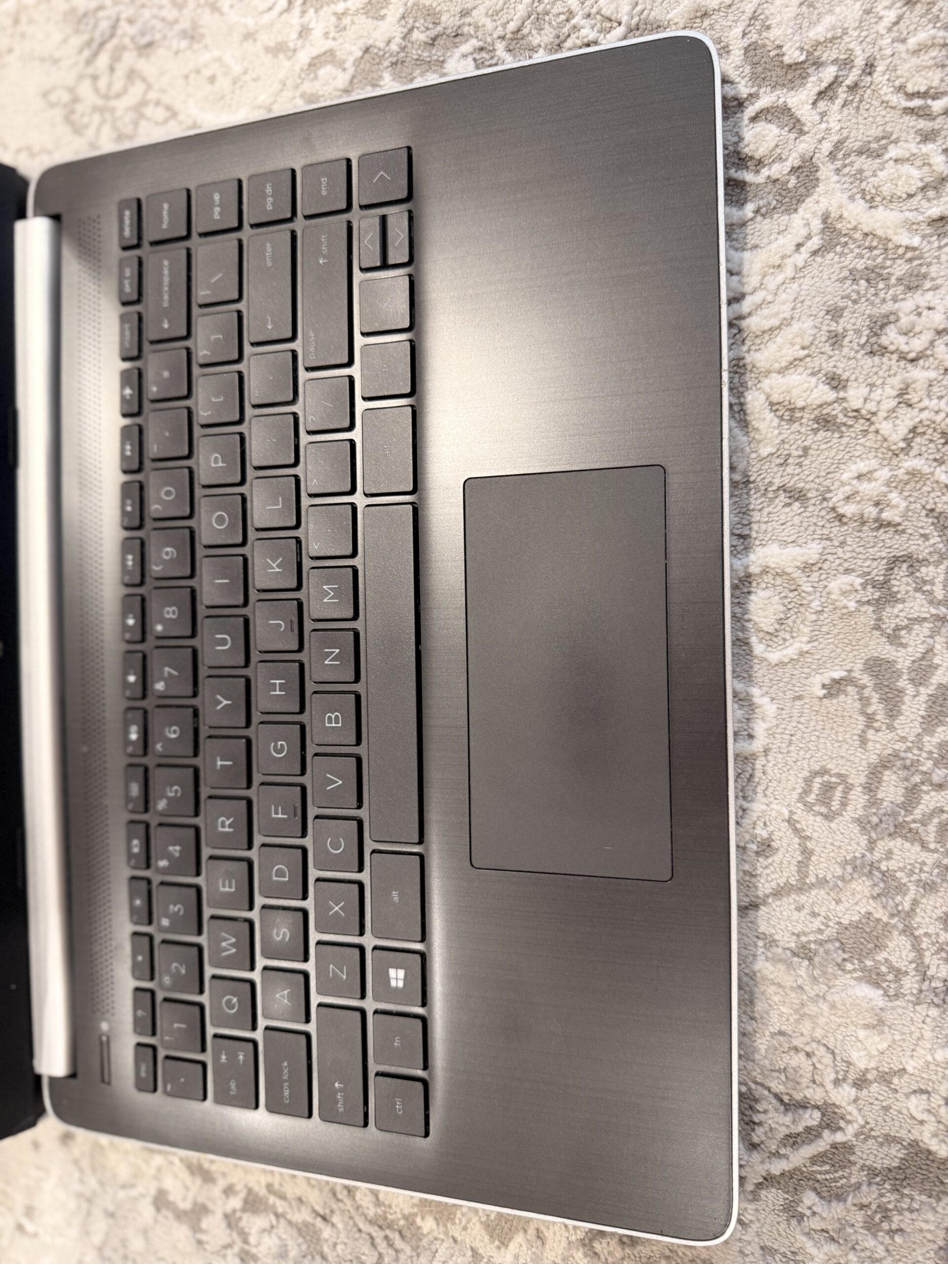 HP | 8 RAM | i3 | SSD 256 NVMe