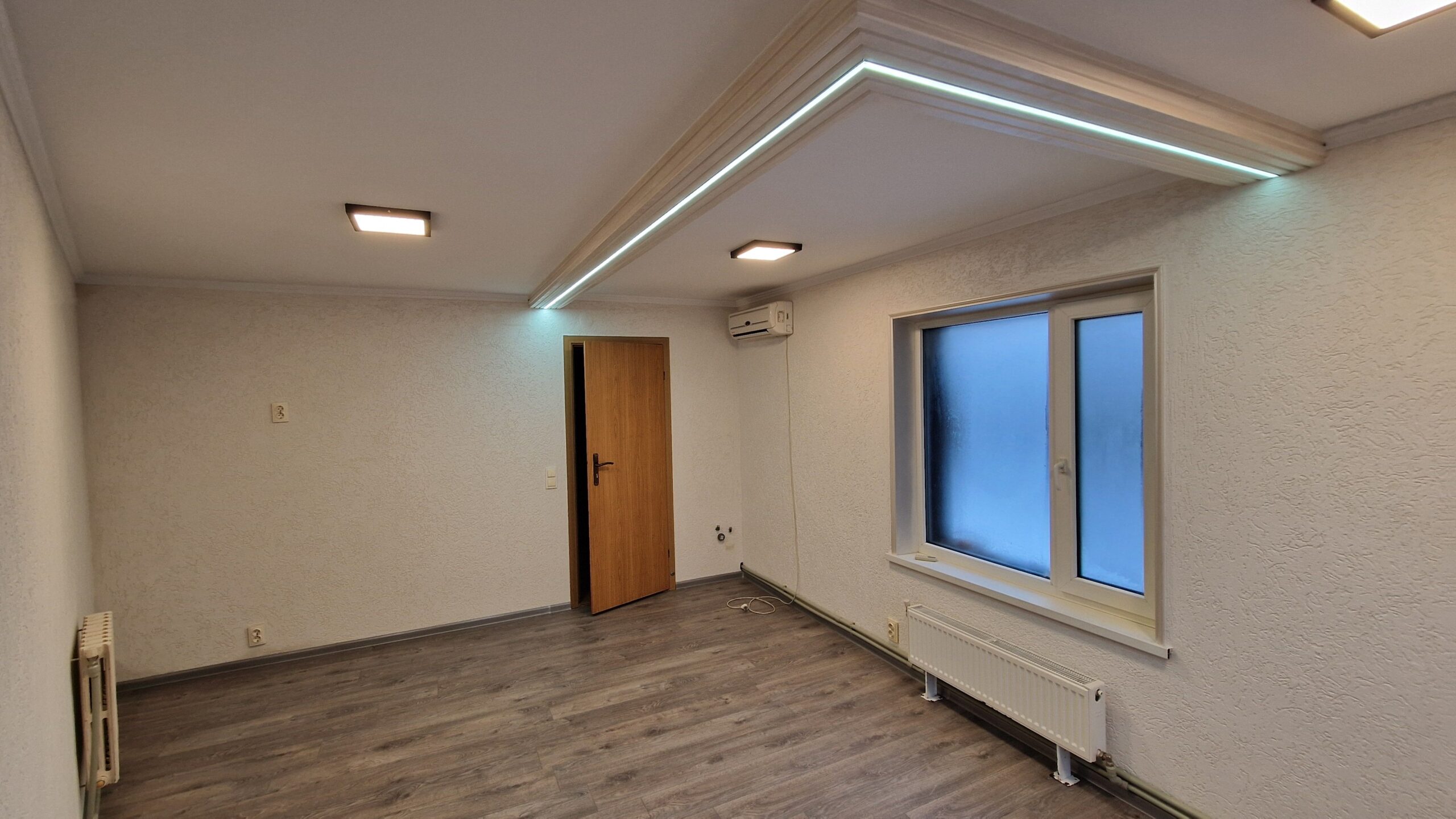 Spațiu 20 m² – salon/birou/servicii, prima linie,