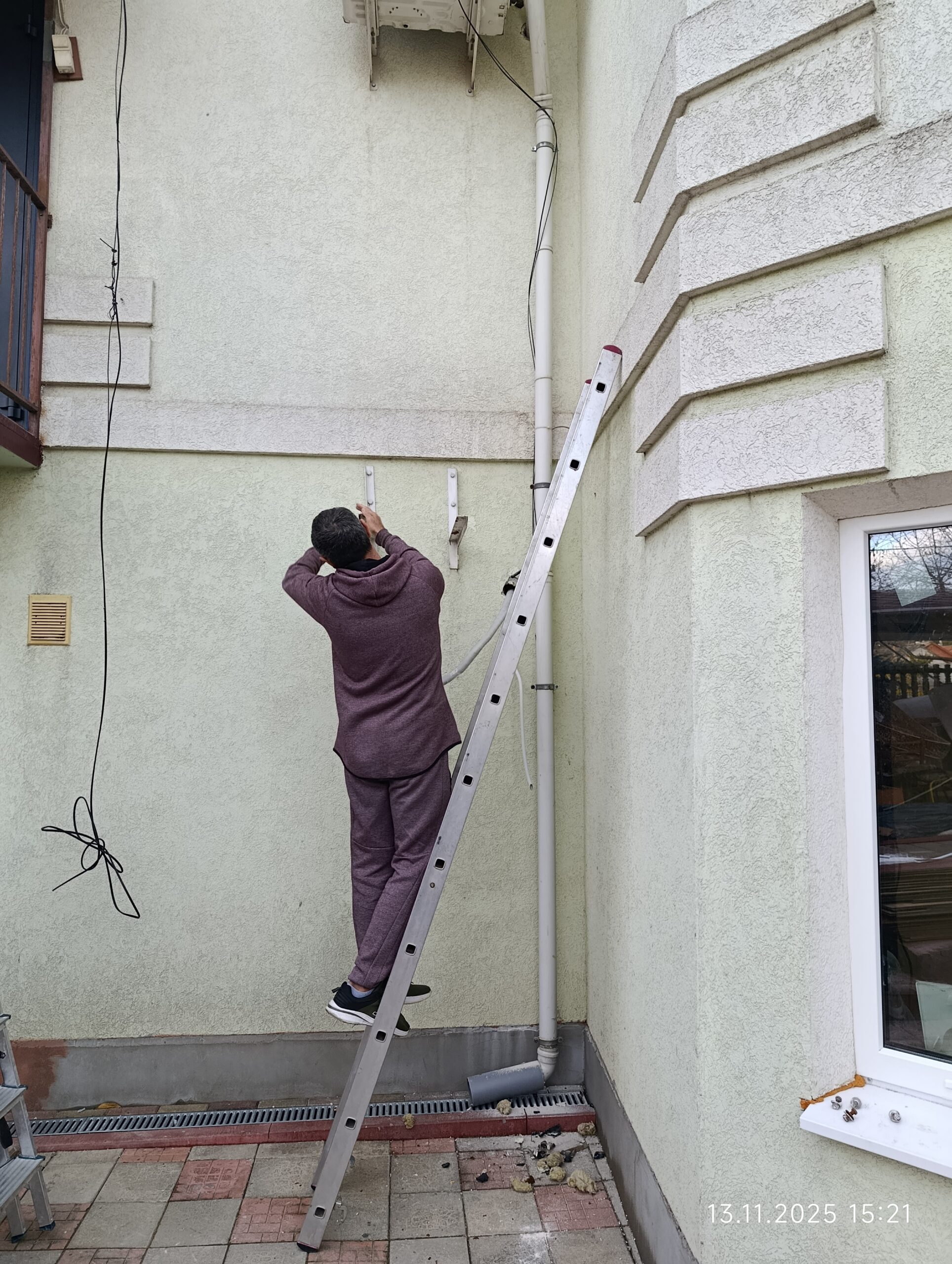 Установка кондиционеров. Обслуживание. 076548238