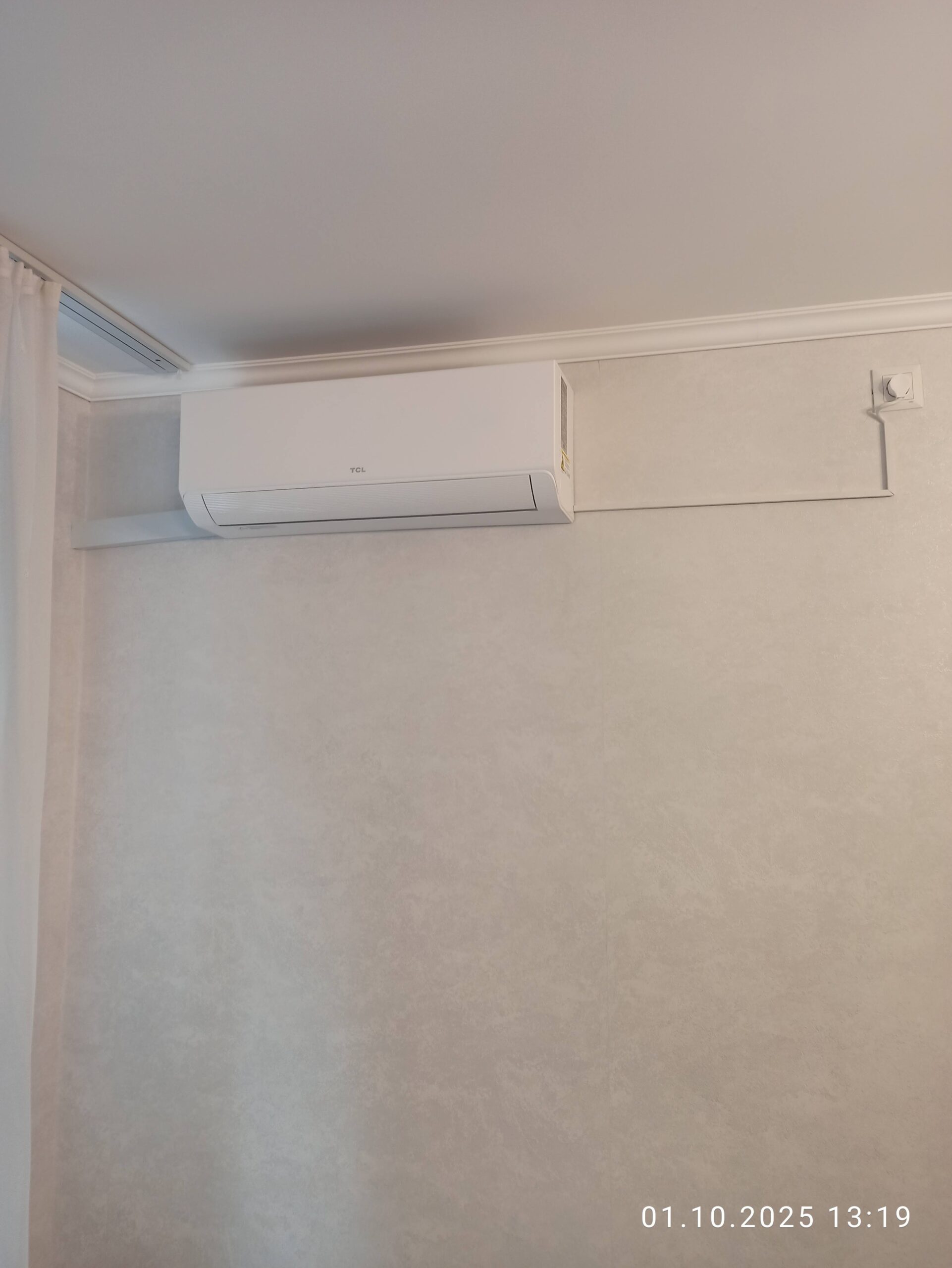 Установка кондиционеров. Обслуживание. 076548238