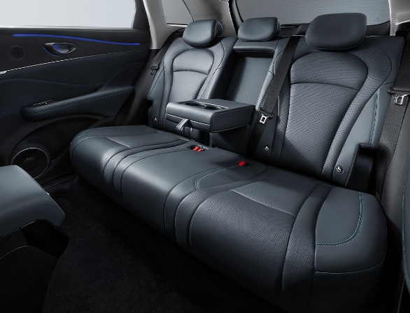 BYD SEALION 07 DM-i 2025