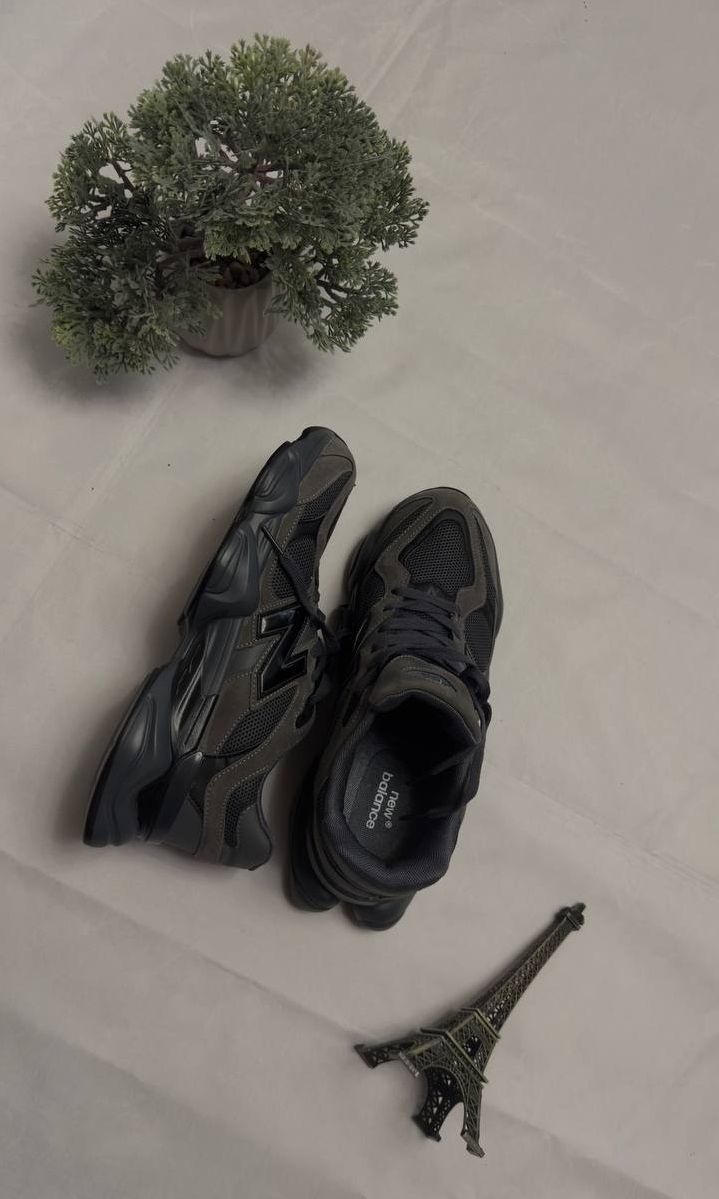 Кроссовки разных брендов новые по низким ценам