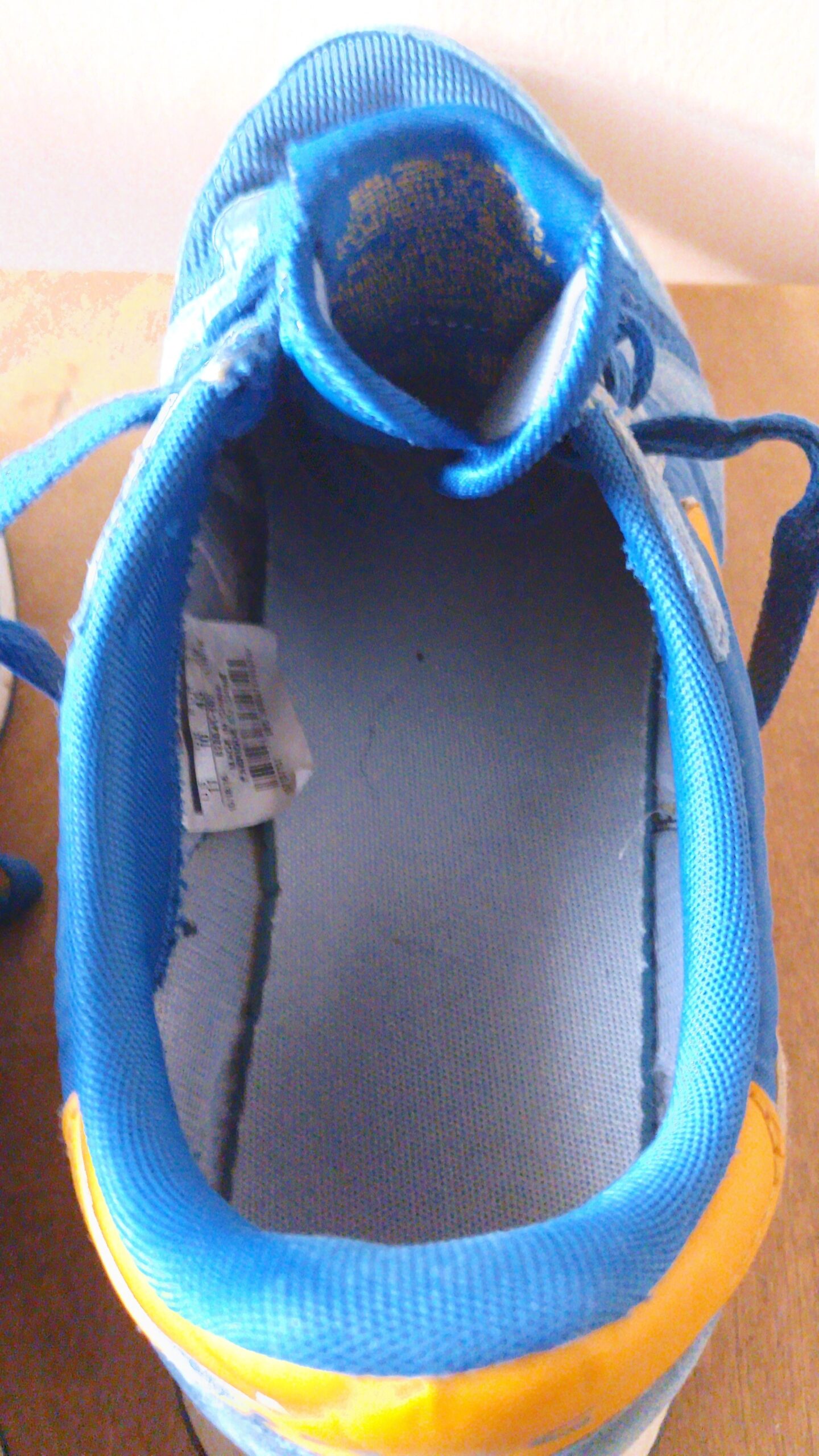 Nike Internationalist blue yellow