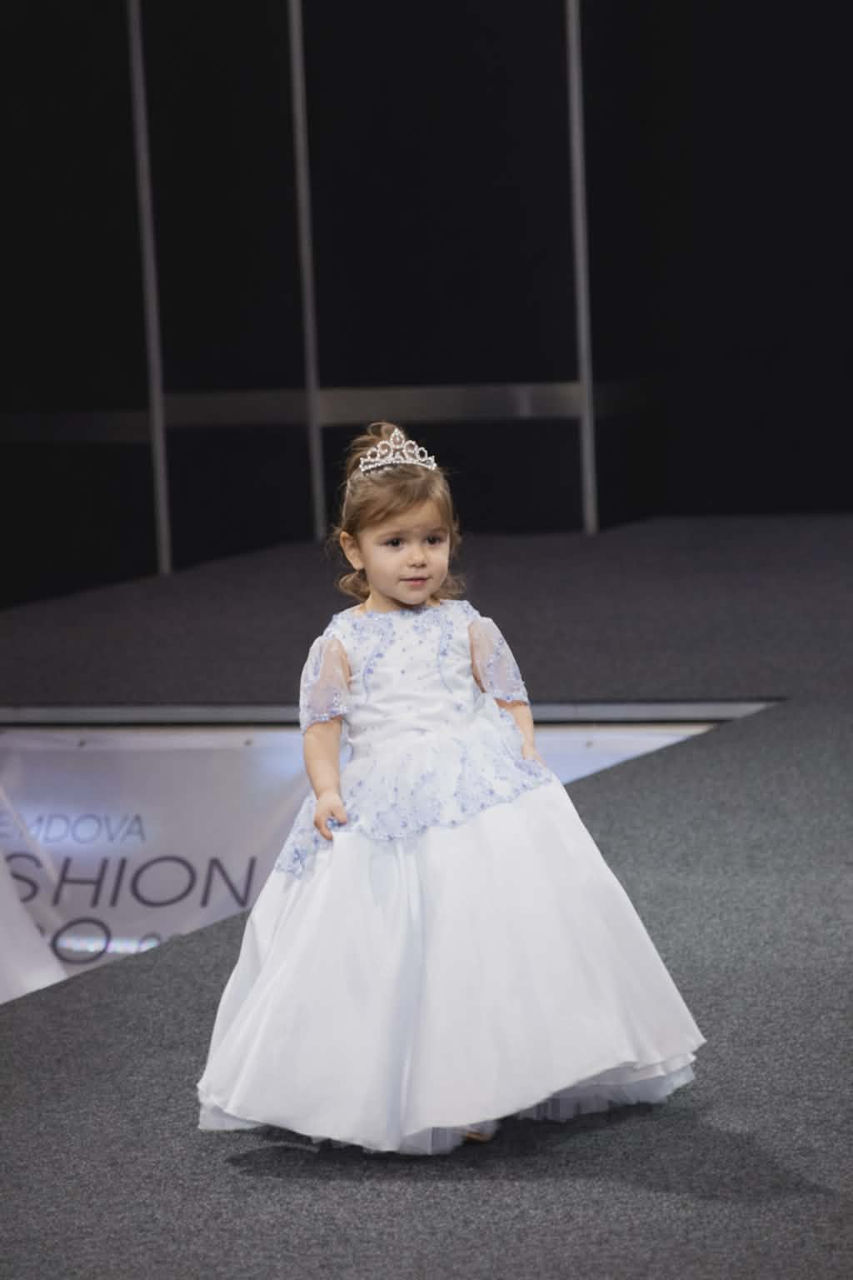 Confecționarea îmbrăcămintei | Reparația îmbrăcămi