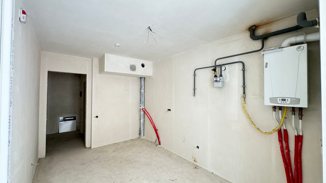 Apartament cu 3 camere, bloc nou, variantă albă