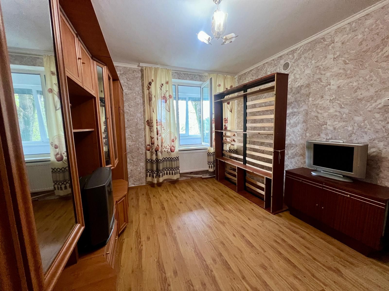 Продам квартиру с мебелью и техникой!