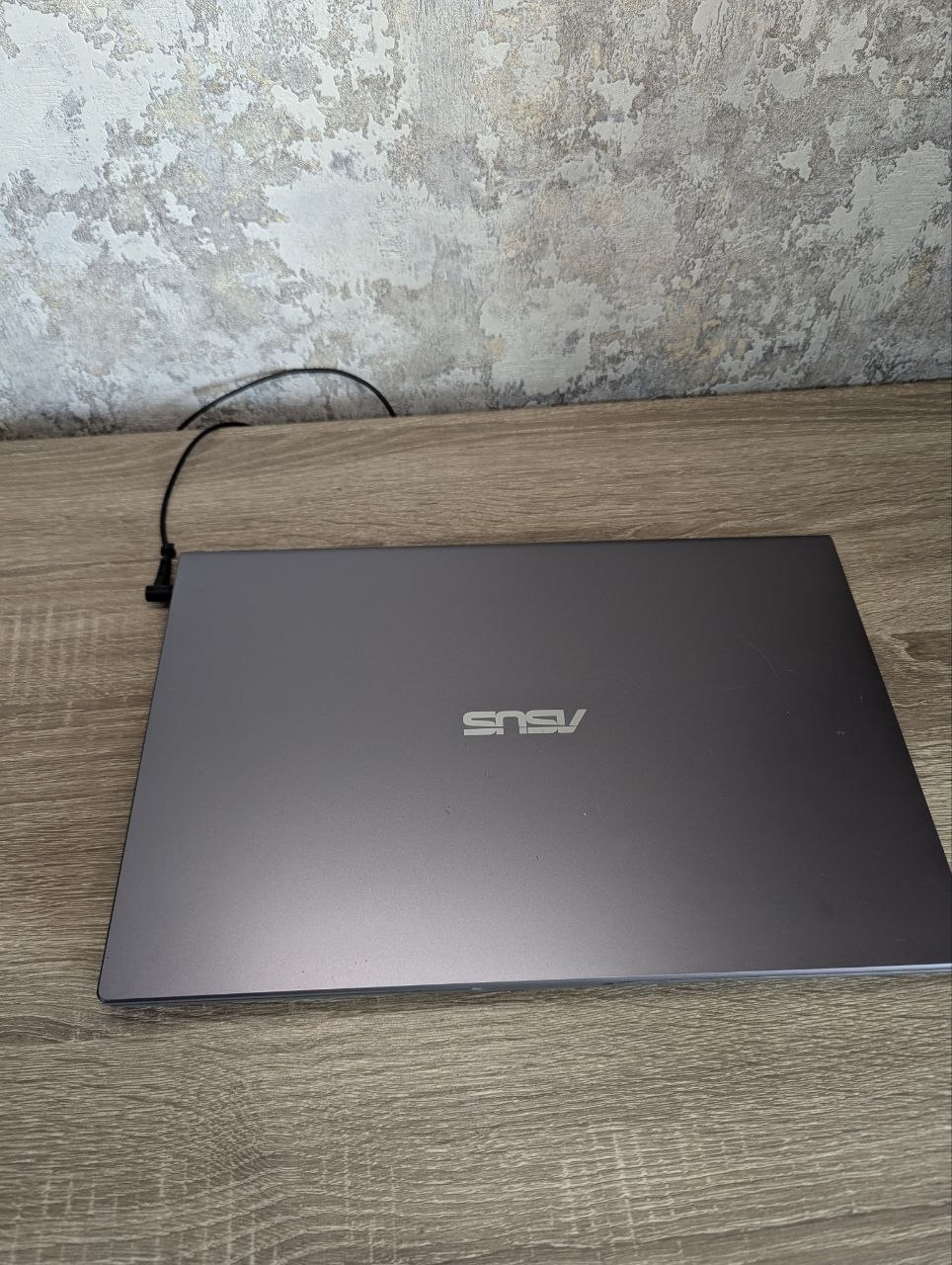 ASUS VivoBook A516J