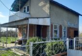 Продаётся срочно!! Продам дачу. 13км. от г. Бельцы