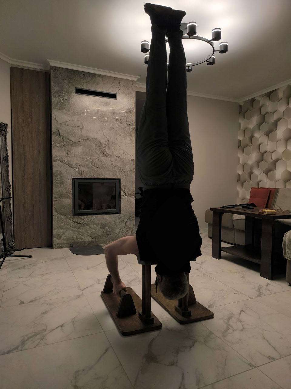 Shirasana. Pentru headstand.
