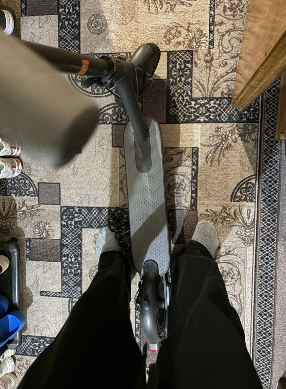 Продам Электросамокат Xiaomi Electric Scooter 1S