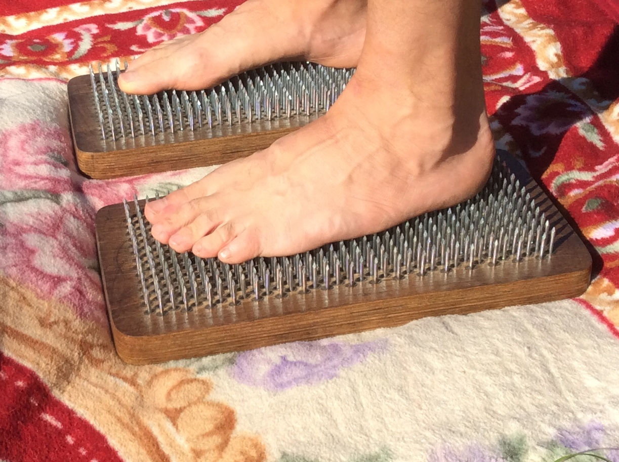 Acupunctura. Placa Sadhu.