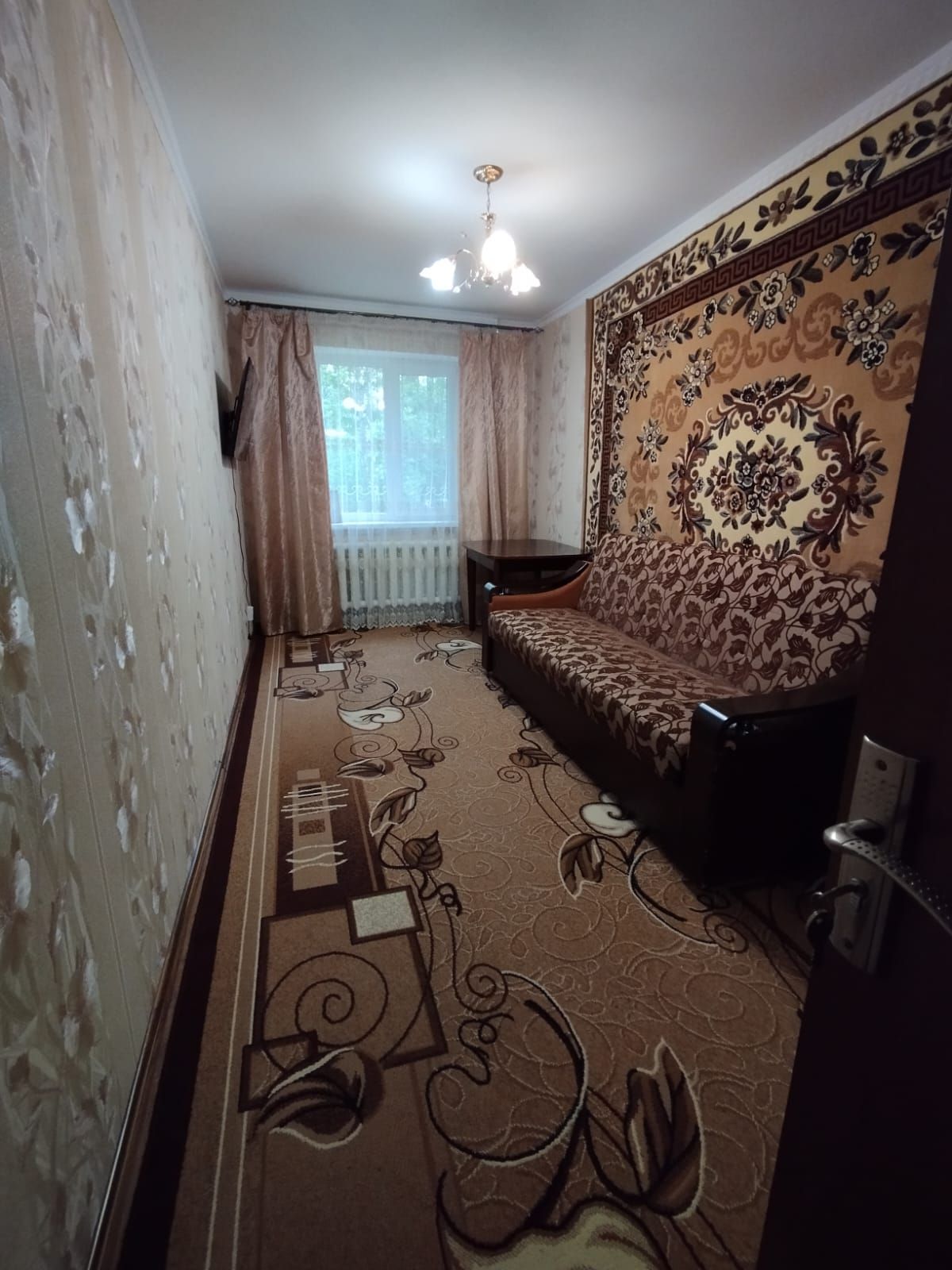 Продаю трёхкомнатную квартиру