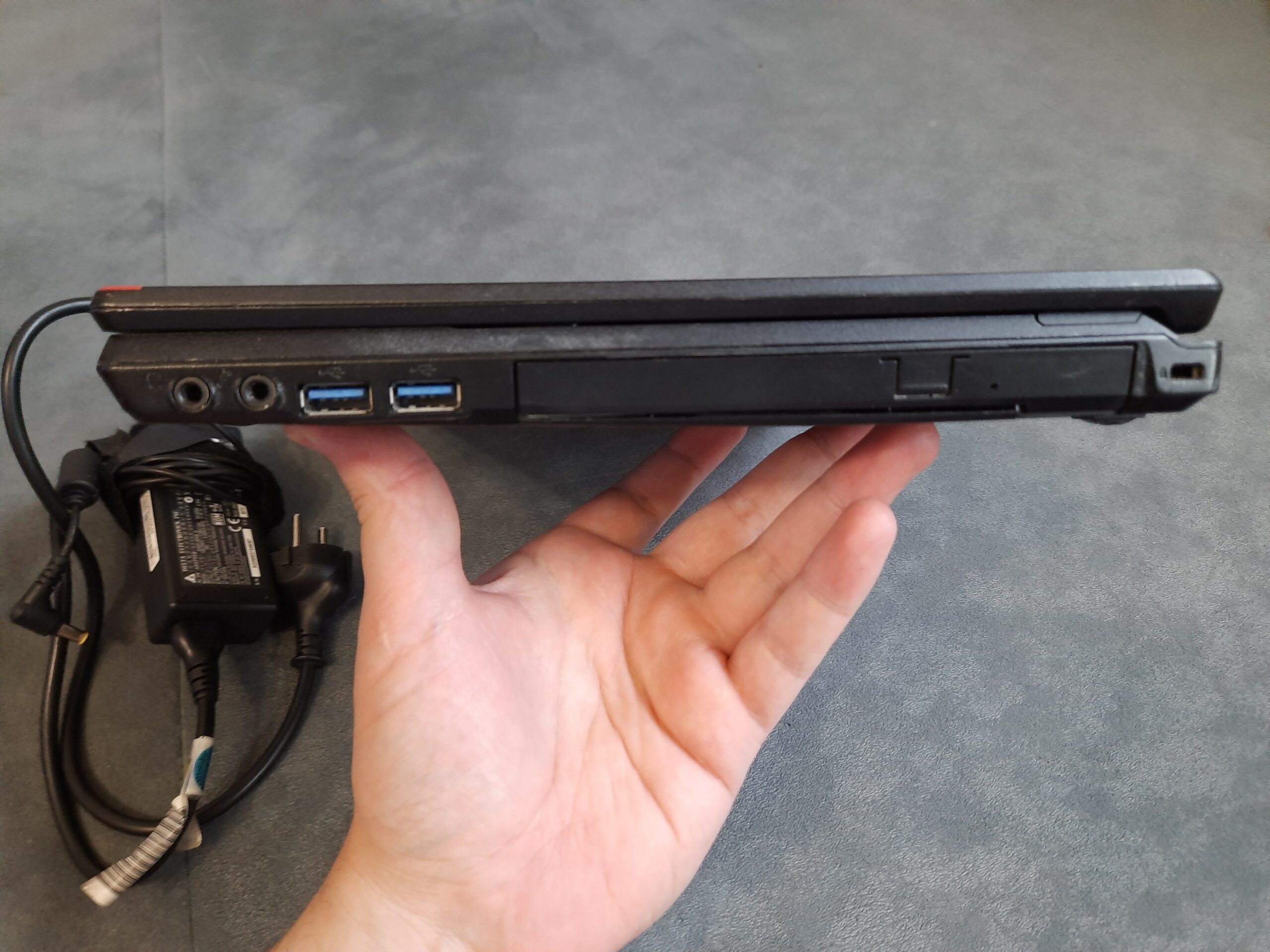 Fujitsu lifebook e547
