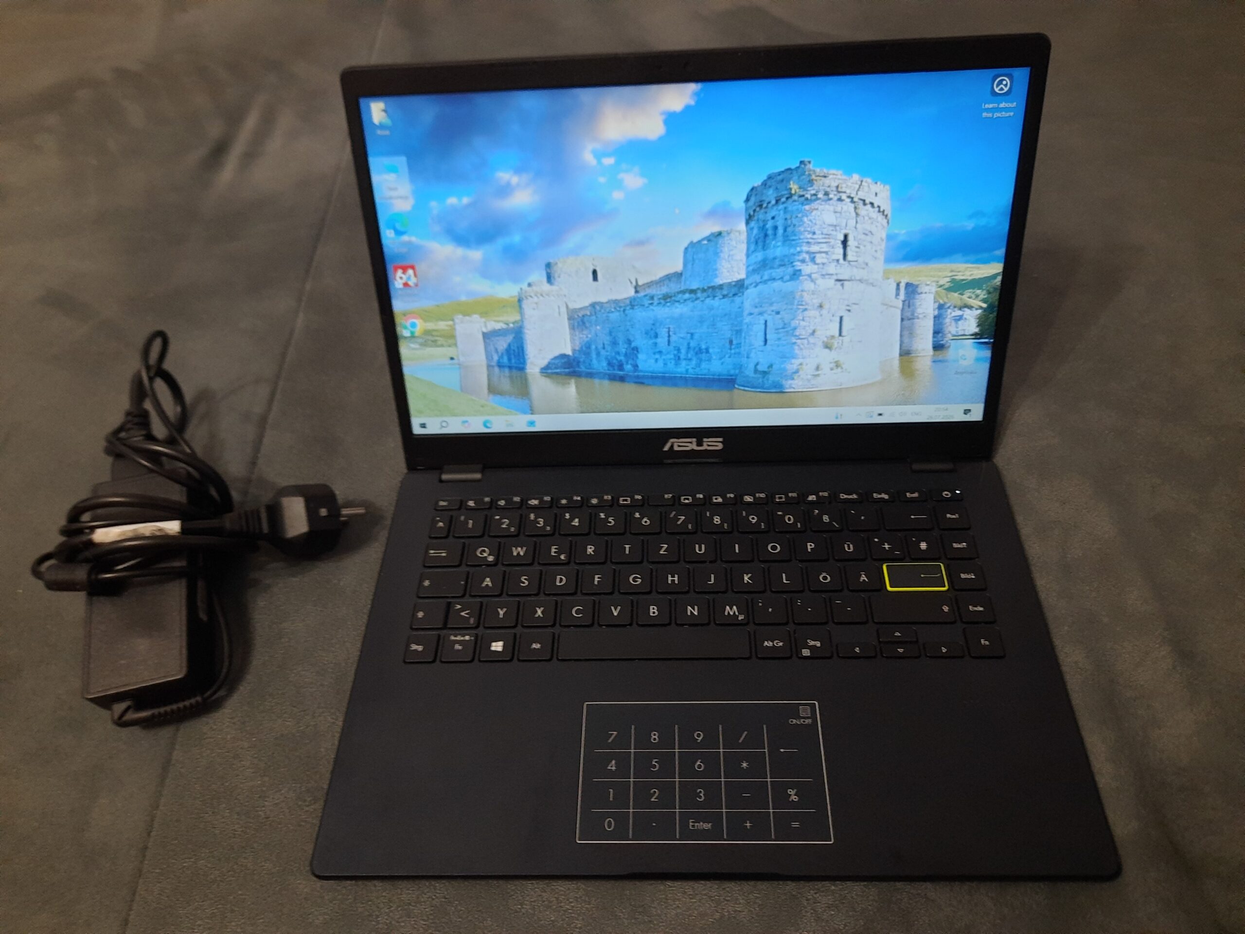 Asus E410ma