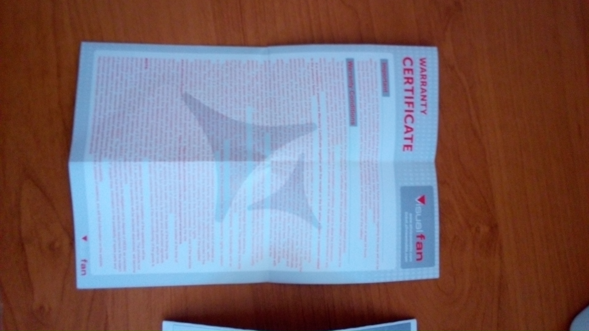 Срочно продам телефон в хорошем состоянии!