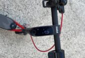 Продаю электросамокат Segway Ninebot KickScooter D