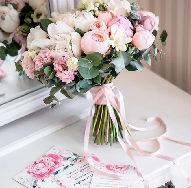 Decor floral complet pentru nunta ta
