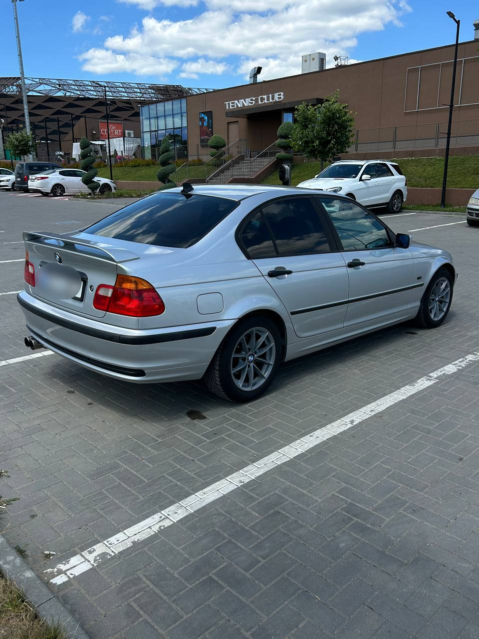 BMW Series 3 E46 (2001)