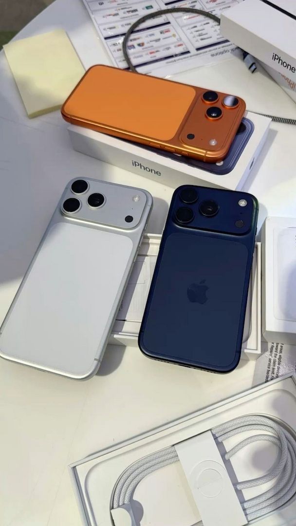 Apple iPhone 17 Pro Max, iPhone 17 Pro, iPhone 17