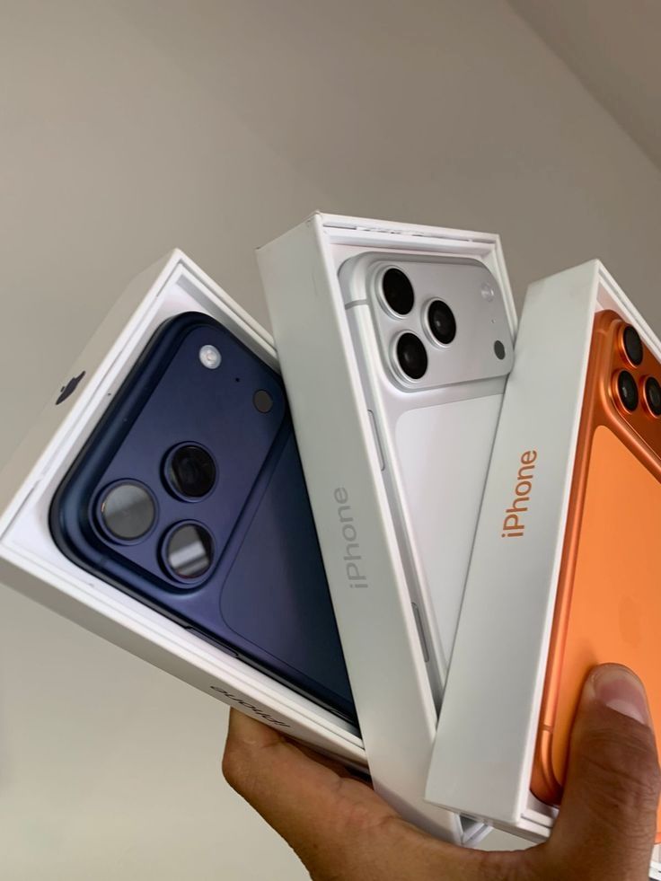 Apple iPhone 17 Pro Max, iPhone 17 Pro, iPhone 17