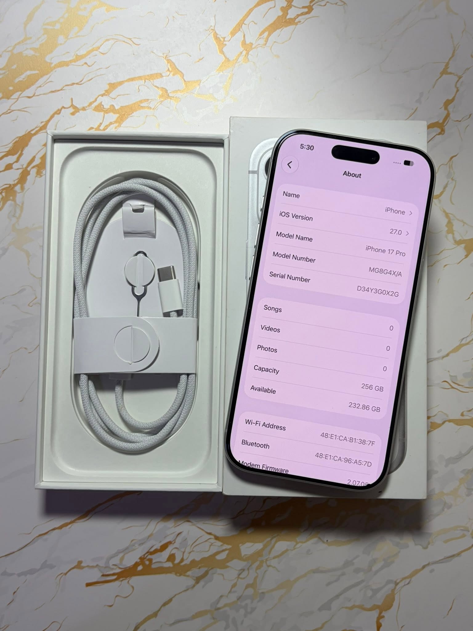 Apple iPhone 17 Pro Max, iPhone 17 Pro, iPhone Air