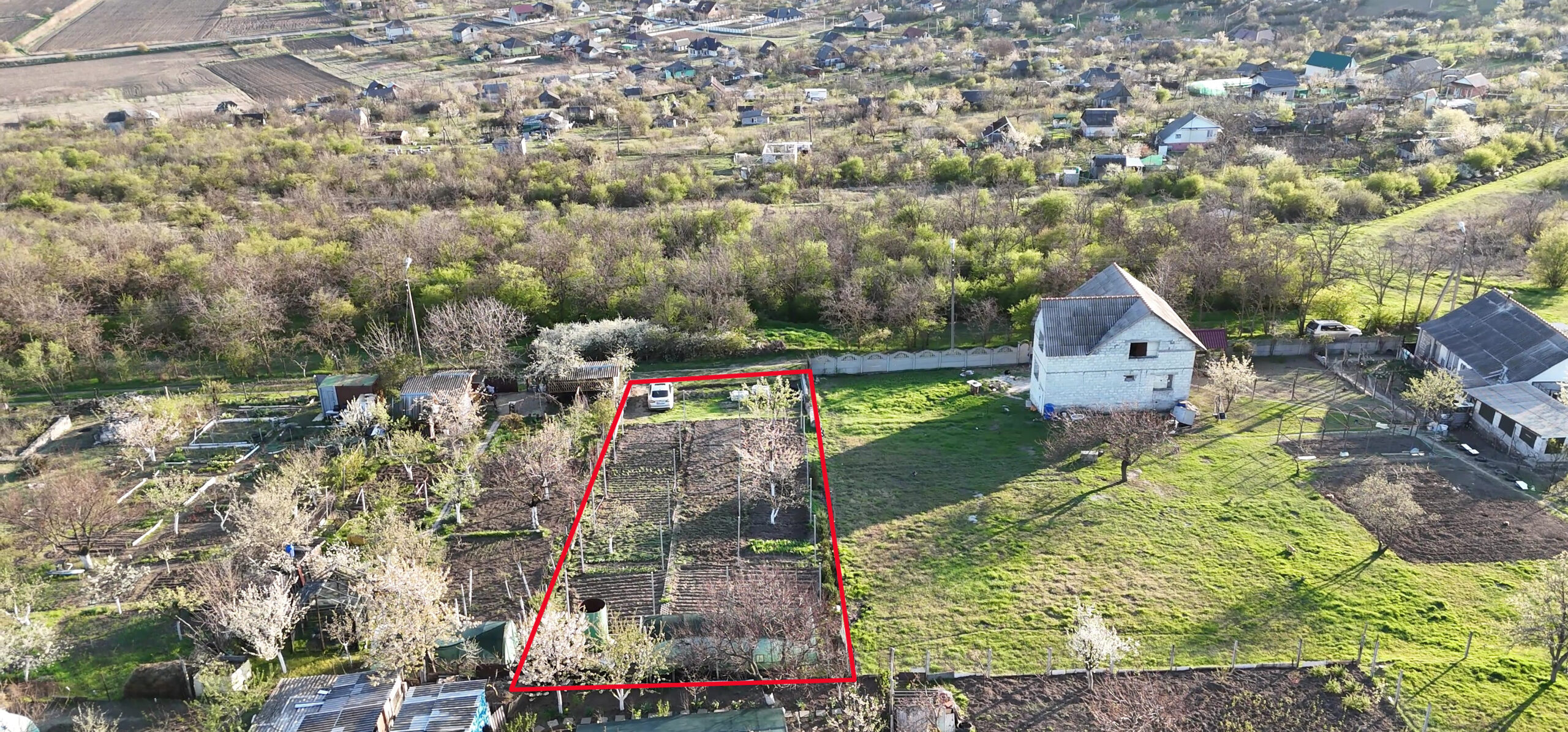 DE VÂNZARE TEREN AGRICOL — 6 ARI ЗЕМЕЛЬНЫЙ УЧАСТОК