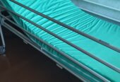 Медицинская функциональная кровать с матрасом More
