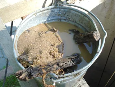 Săpăm canalizări, fose septice, tranșee