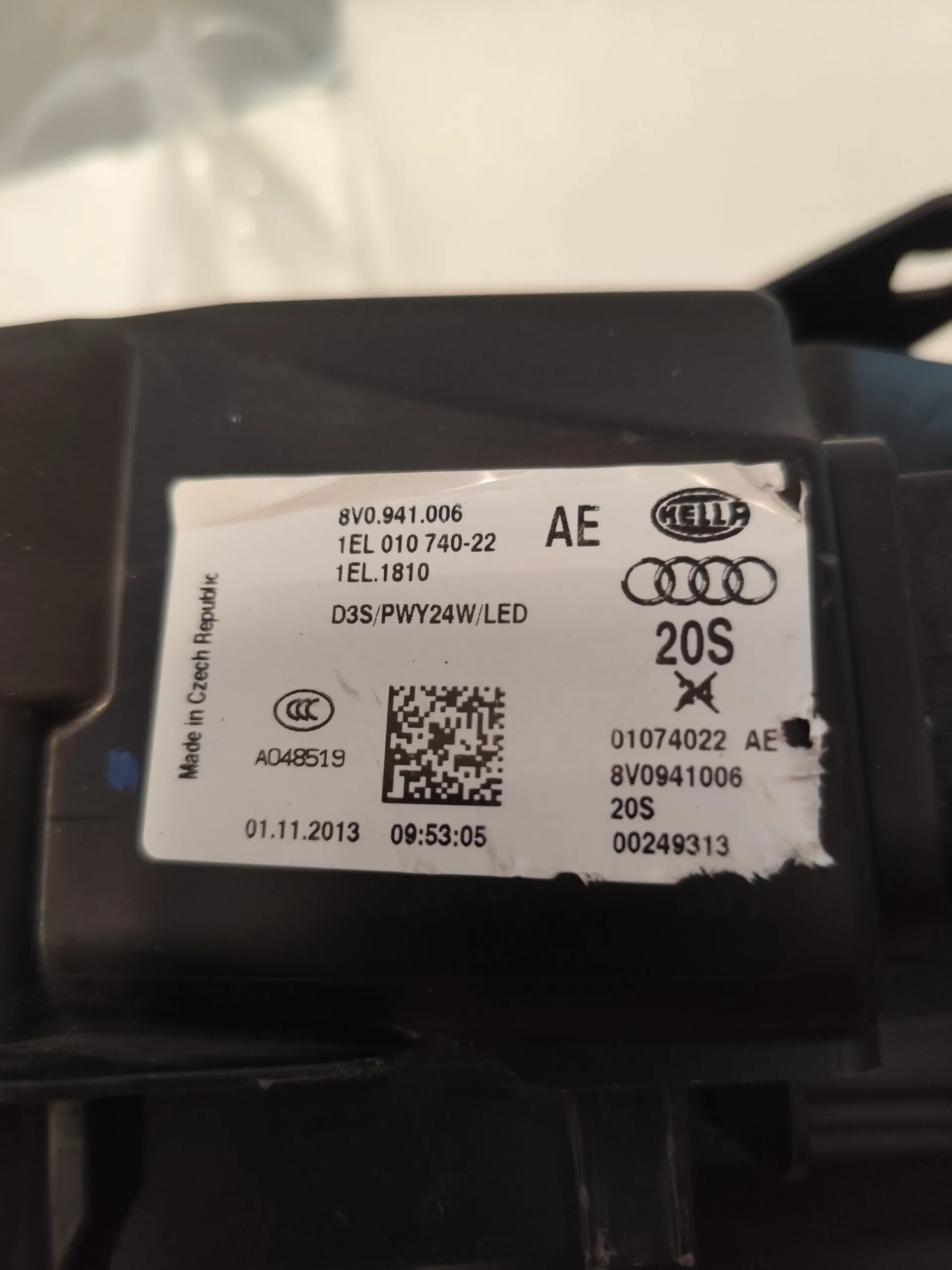 Фара на Audi A3