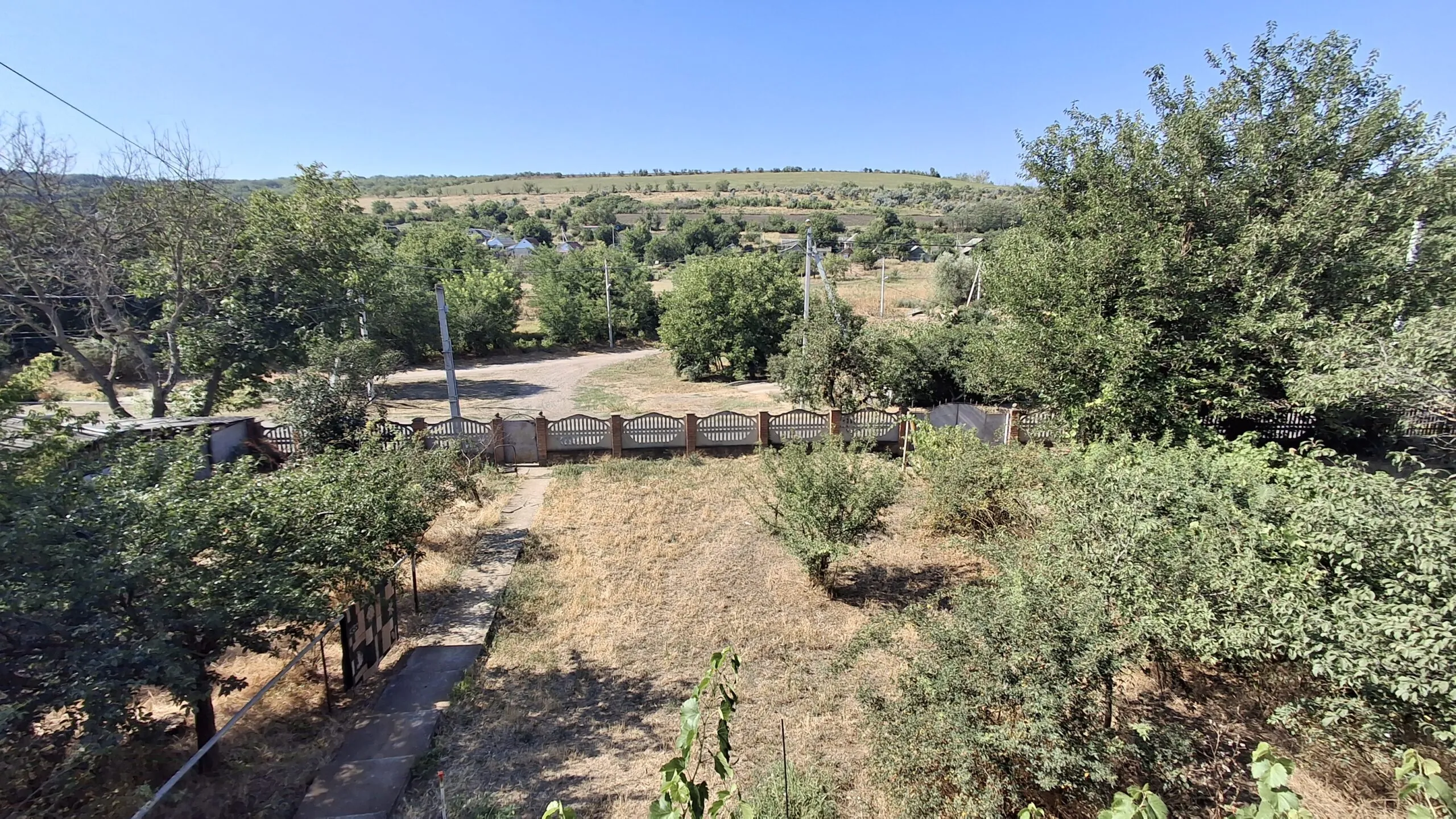 Продам 2х этажный дом с. Гиска г. Бендеры