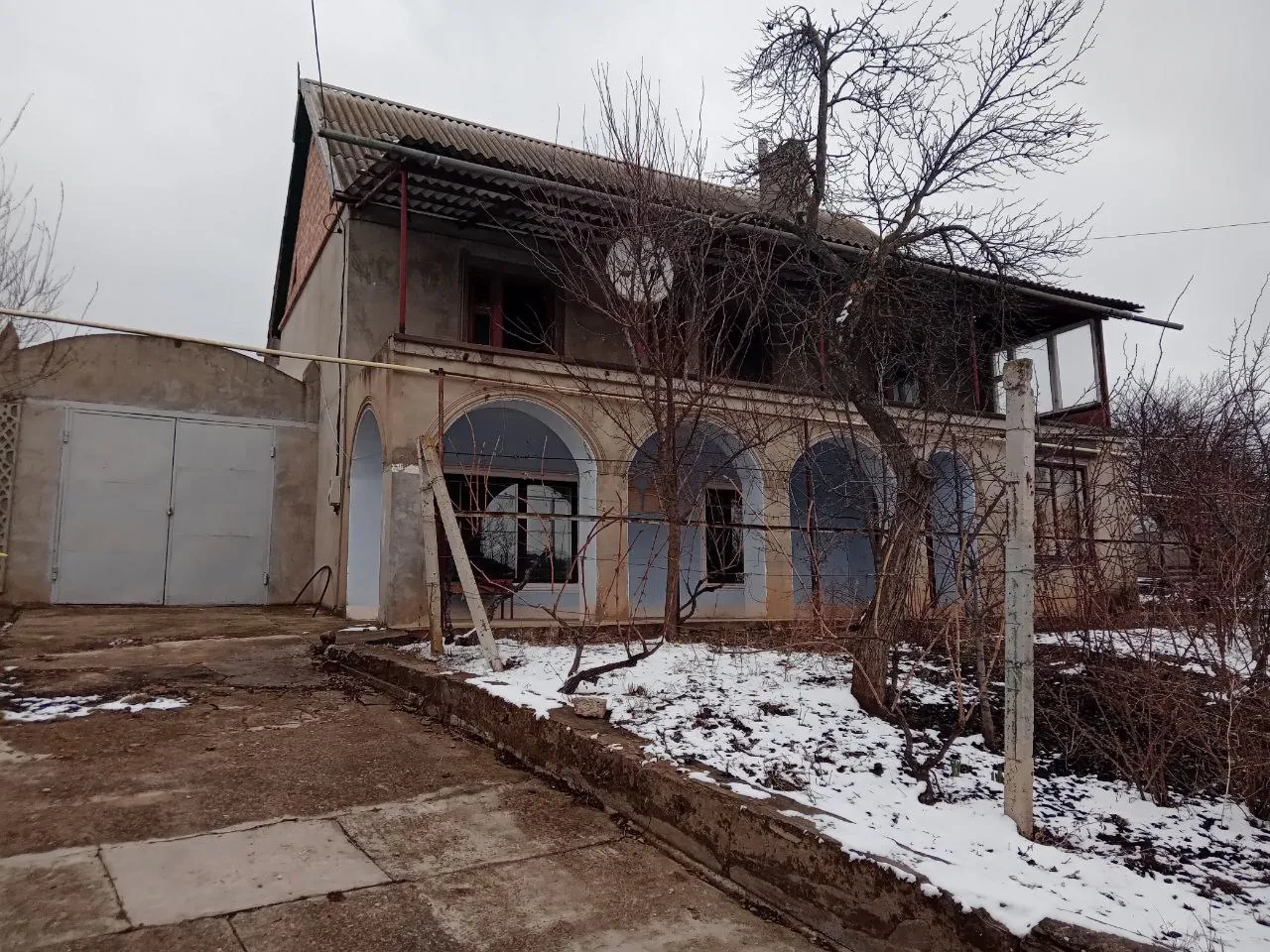 Продам 2х этажный дом с. Гиска г. Бендеры