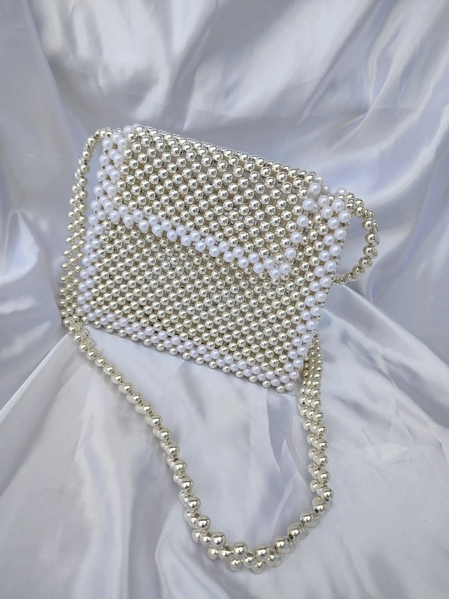 Vind si confectionez la comanda gentute manuale