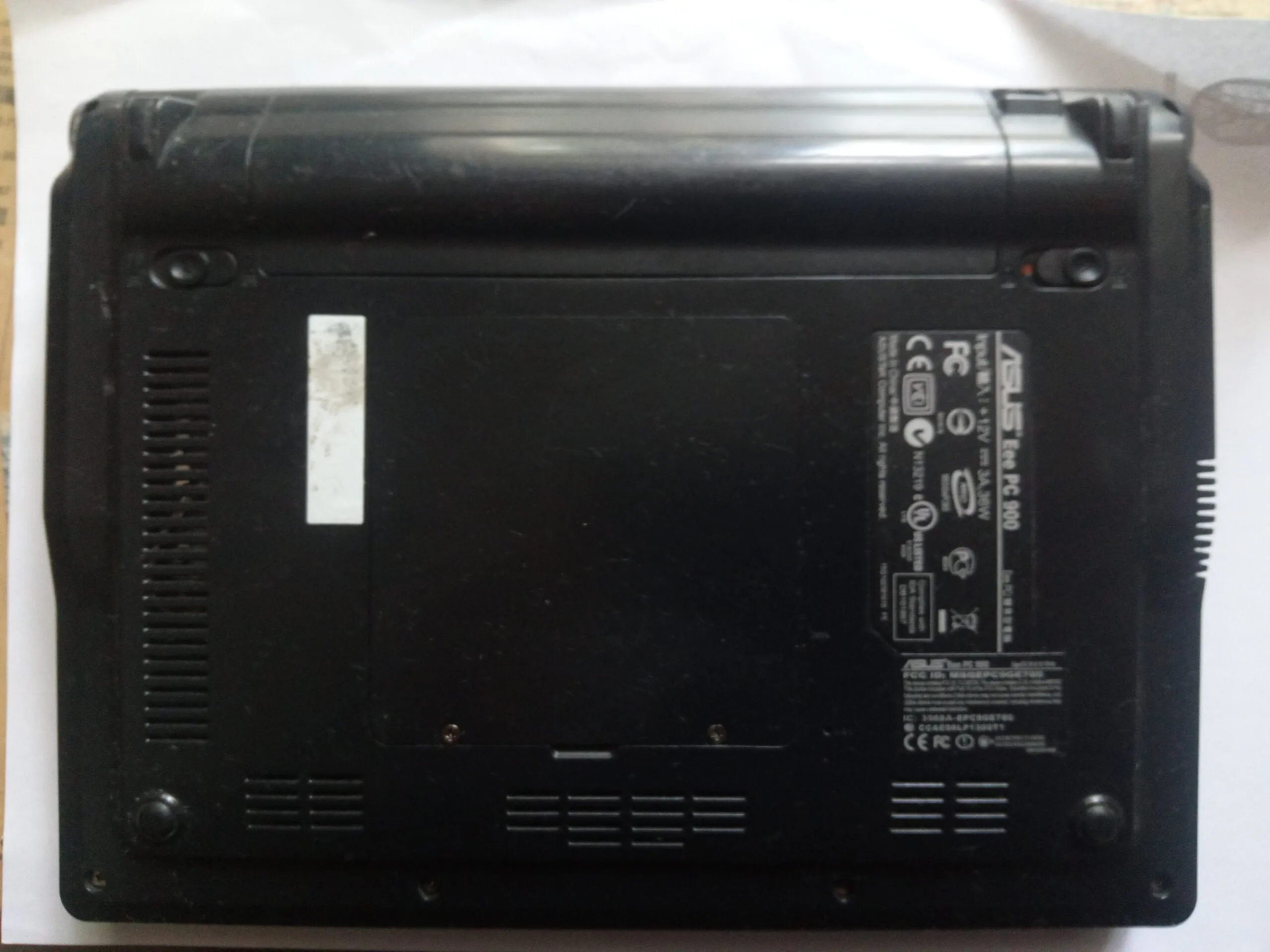 ASUS EEE PC