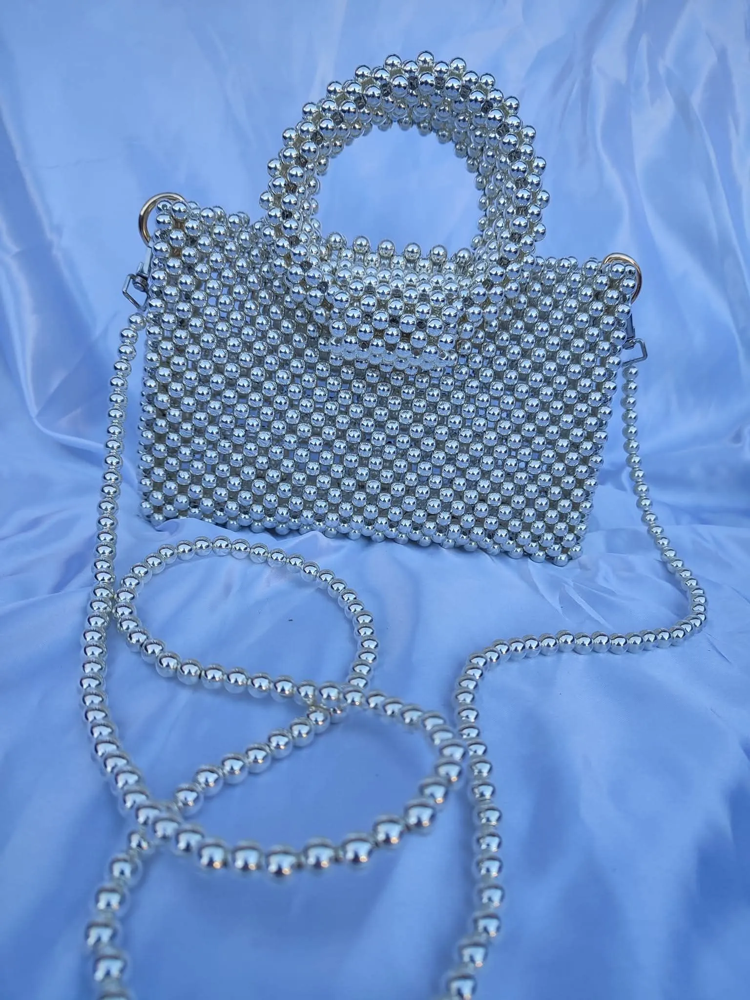 Vind si confectionez la comanda gentute manuale