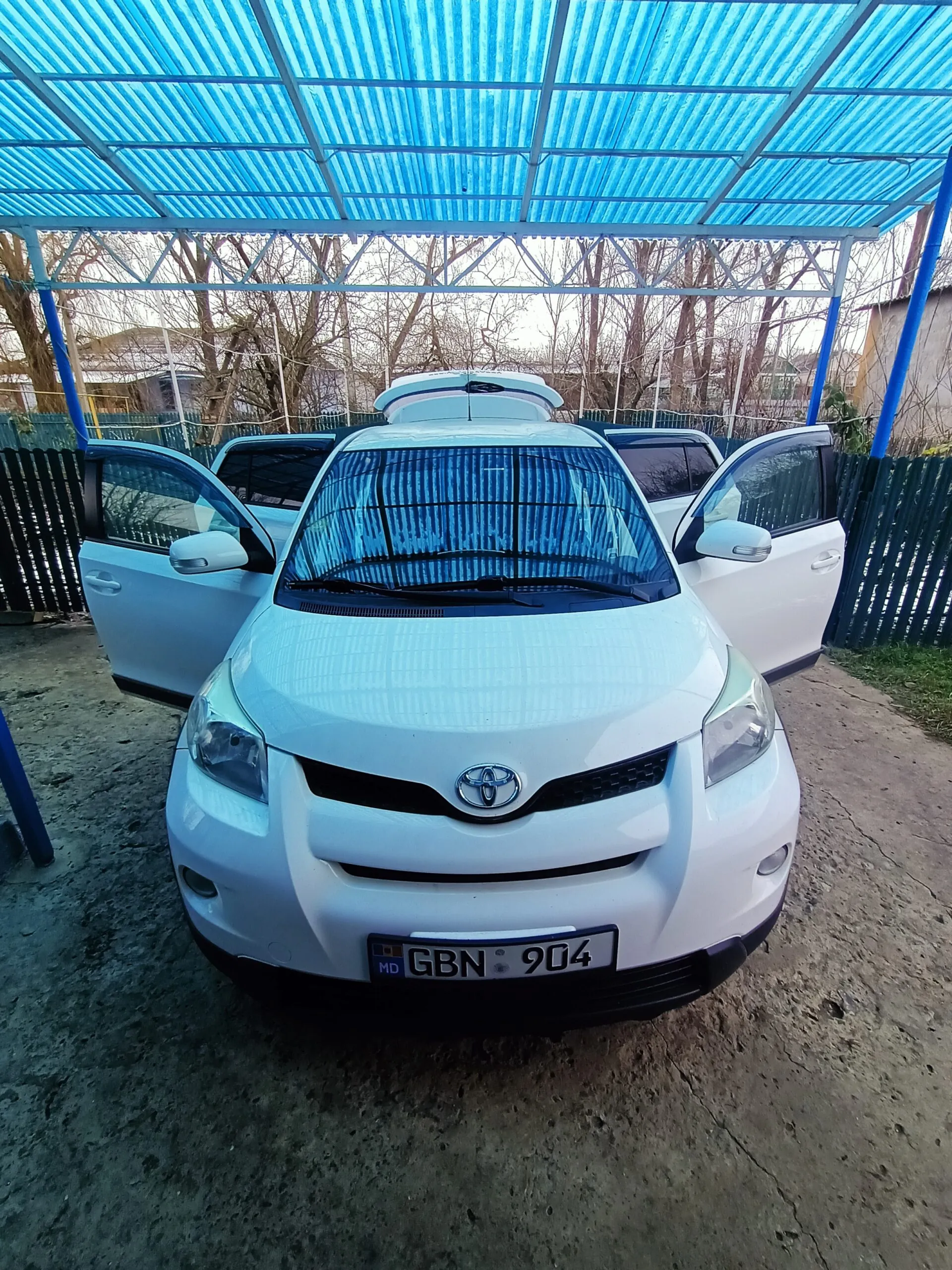 Toyota urban cursier anul 2010