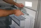 Установка монтаж встраиваемых в мебель холодильник