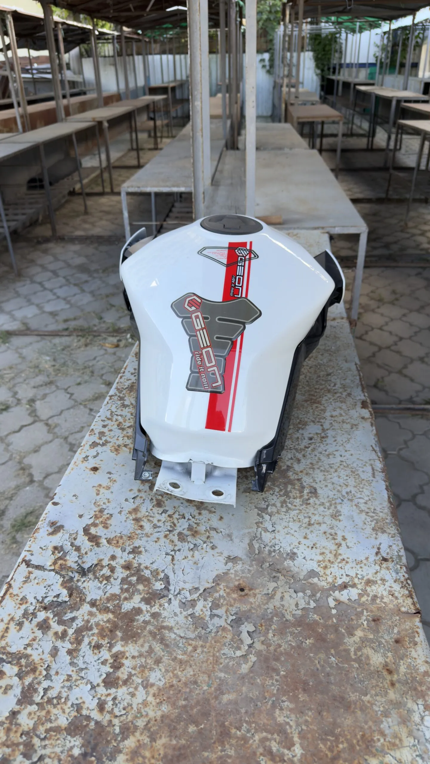 Geon CR6Z-250